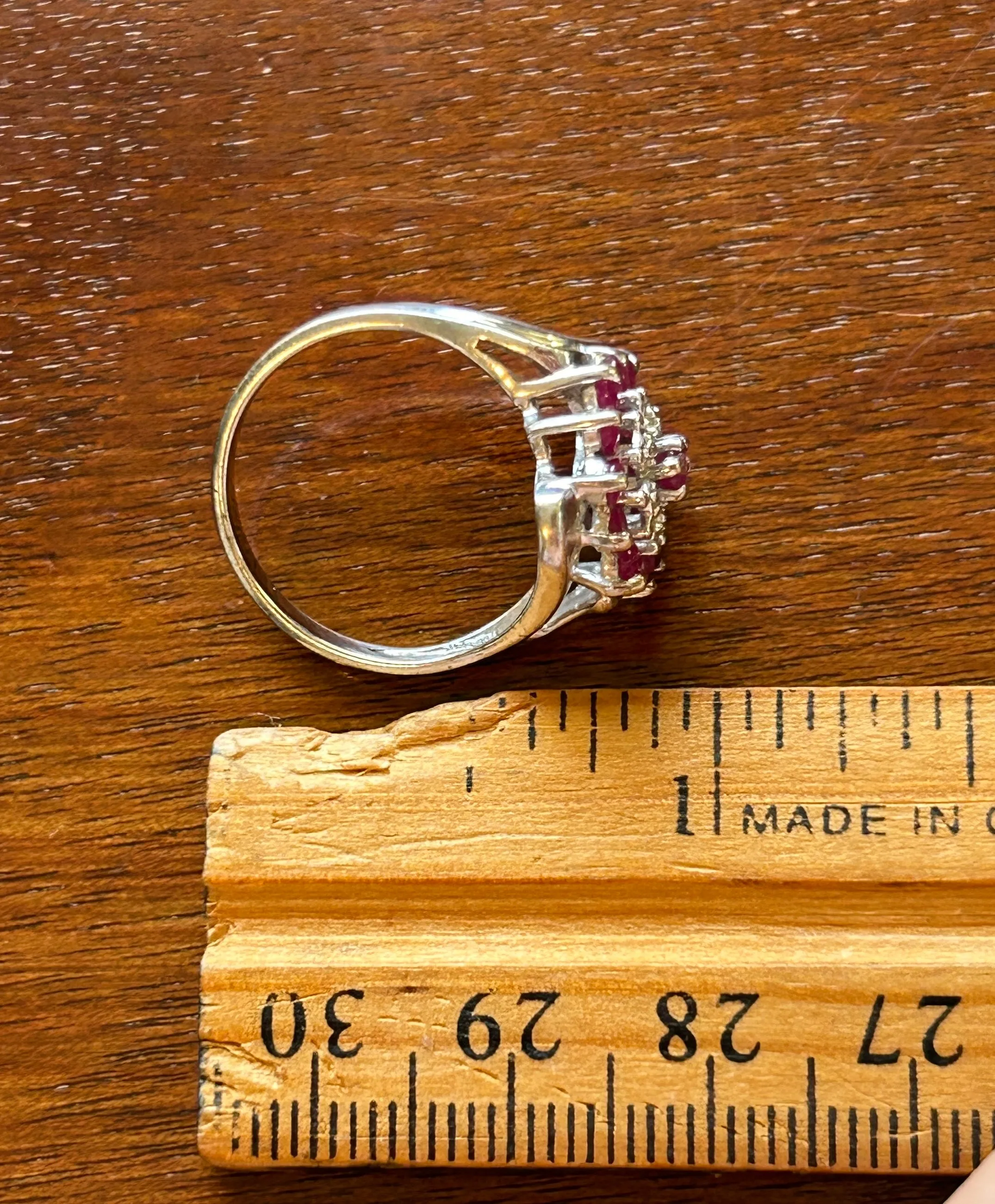 10k White Gold Ruby Diamond Cluster Cocktail Ring Sz 7