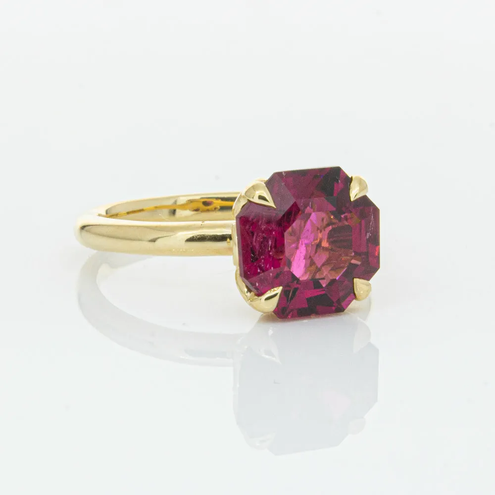 18ct Yellow Gold 3.42ct Rubellite Tourmaline Octavia Ring