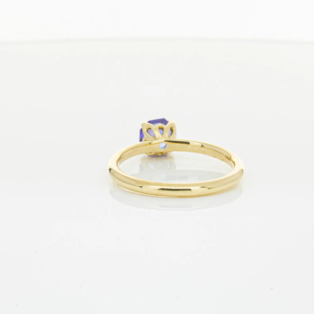 18ct Yellow Gold Tanzanite Mini Octavia Ring