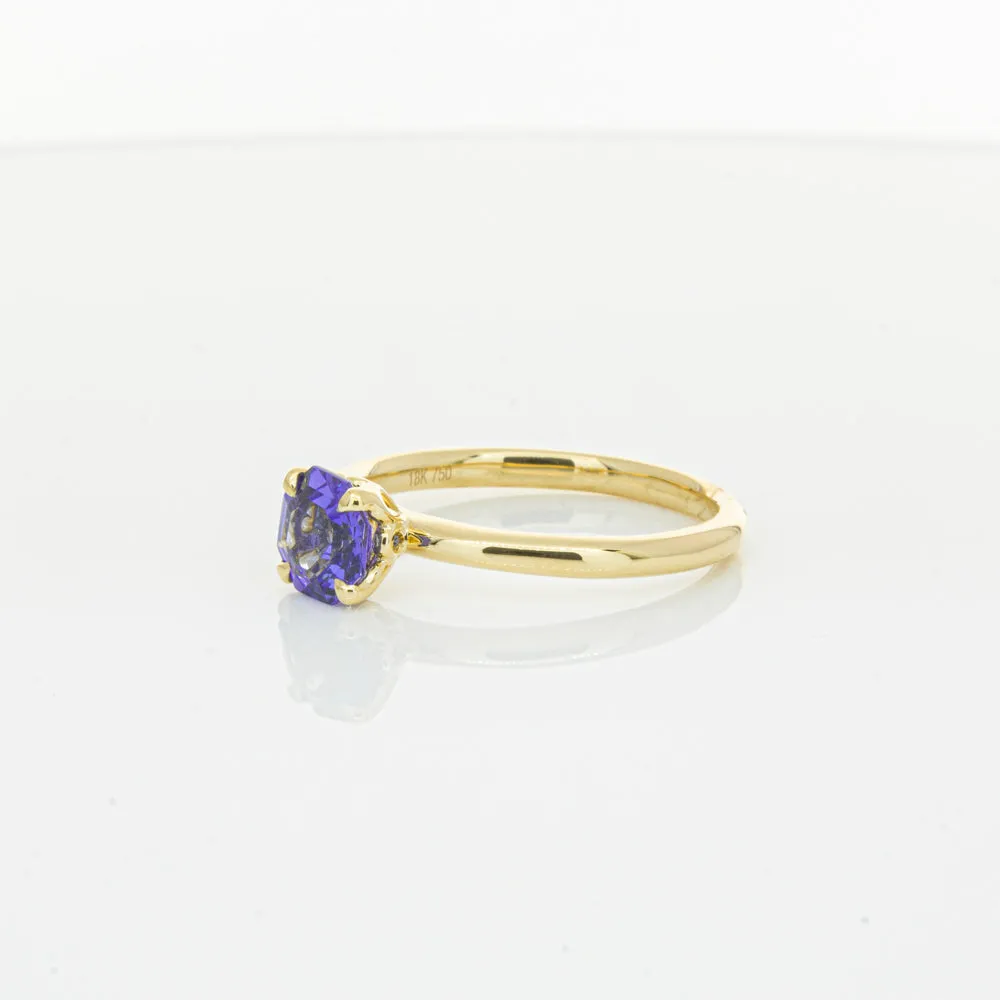 18ct Yellow Gold Tanzanite Mini Octavia Ring