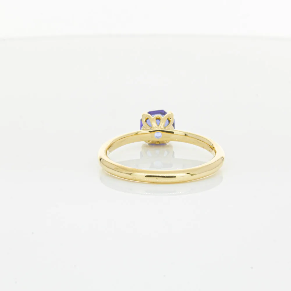 18ct Yellow Gold Tanzanite Mini Octavia Ring