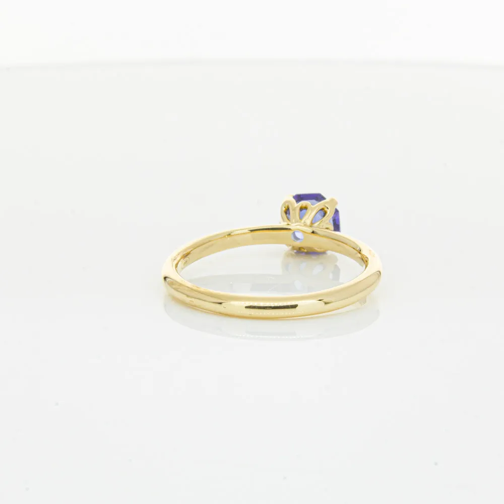 18ct Yellow Gold Tanzanite Mini Octavia Ring