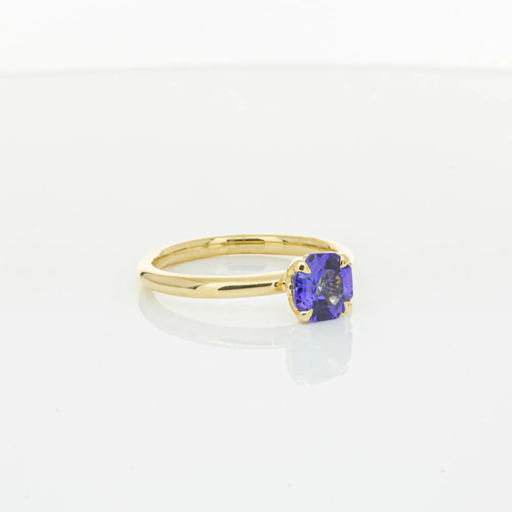 18ct Yellow Gold Tanzanite Mini Octavia Ring