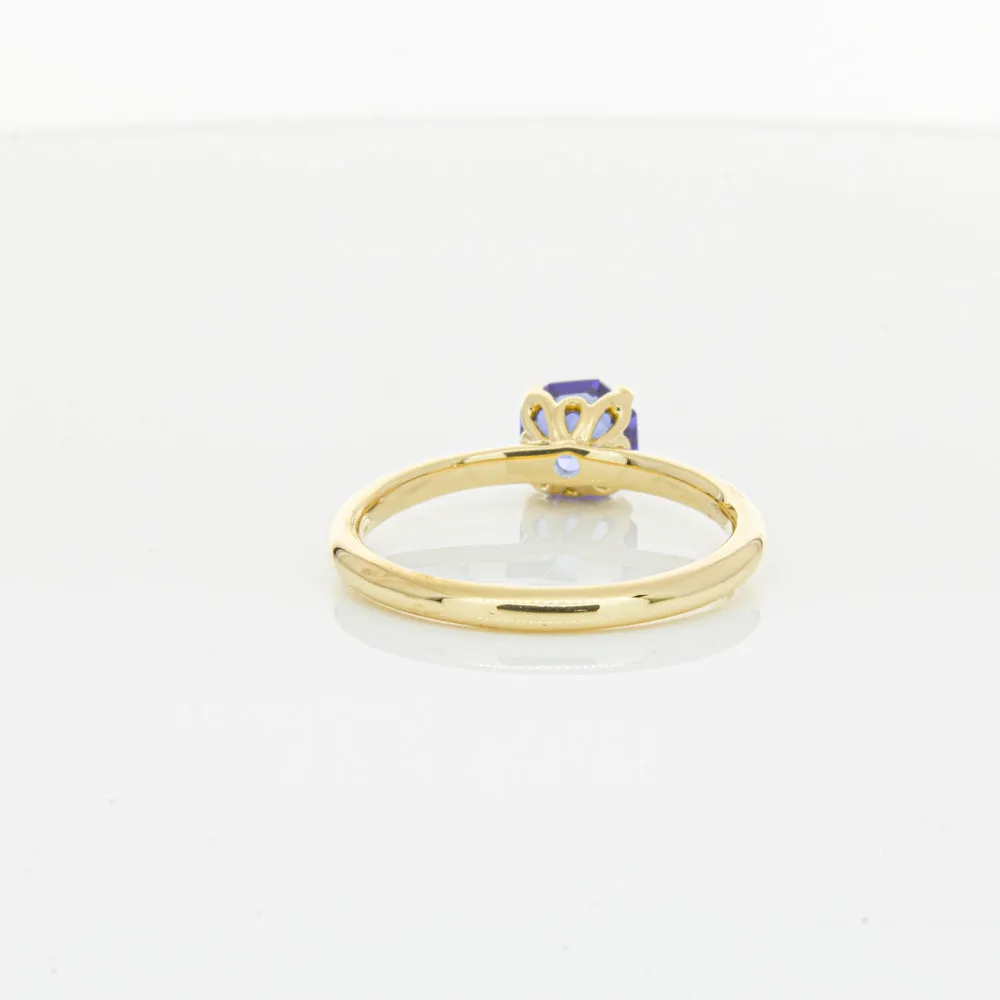 18ct Yellow Gold Tanzanite Mini Octavia Ring