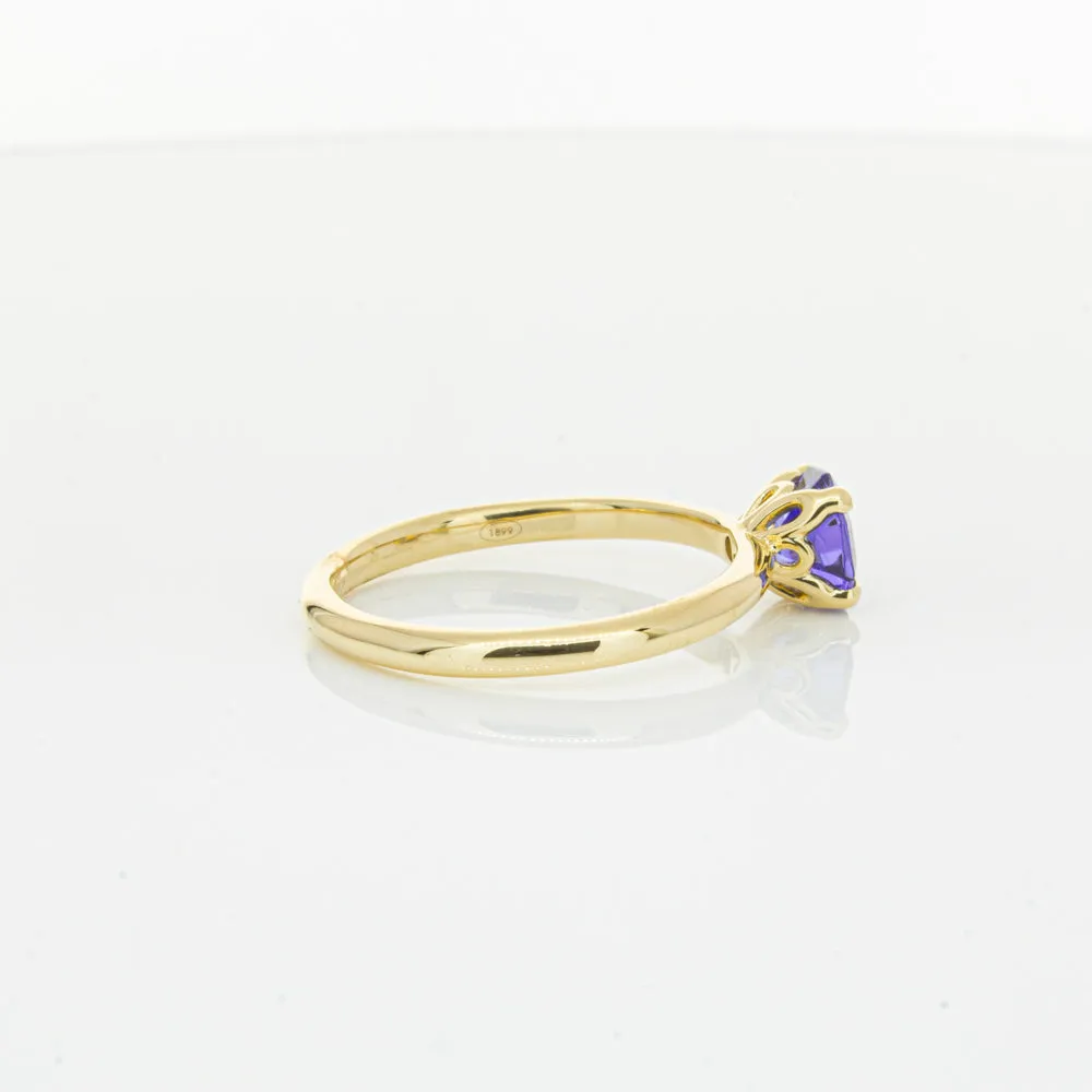 18ct Yellow Gold Tanzanite Mini Octavia Ring