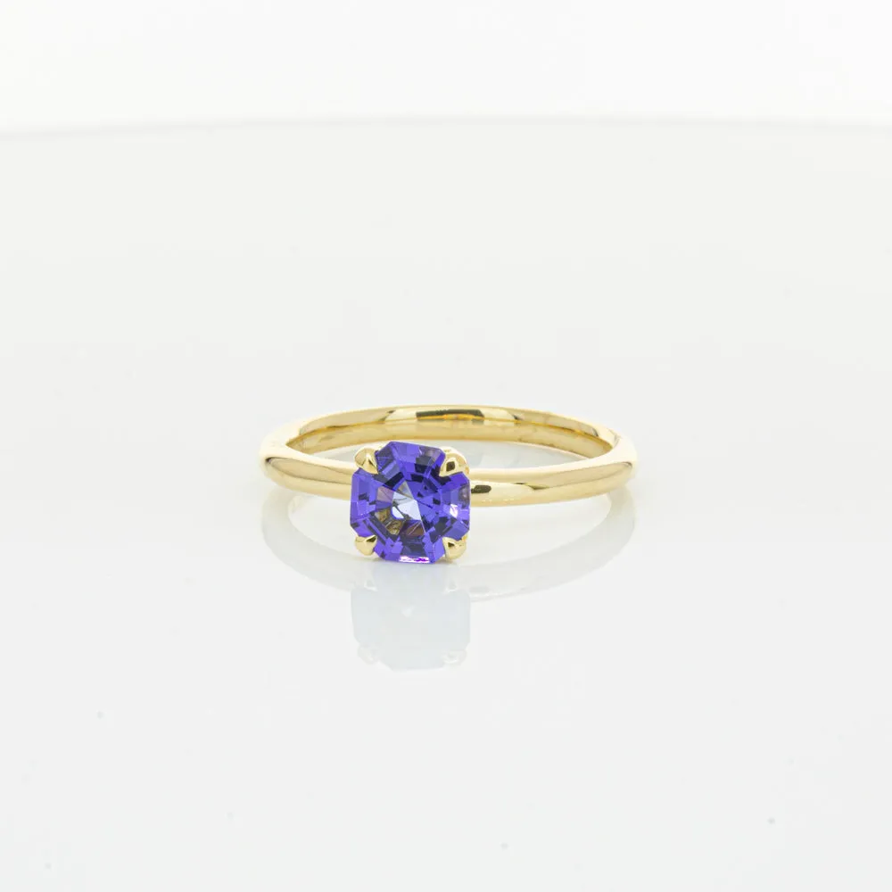 18ct Yellow Gold Tanzanite Mini Octavia Ring