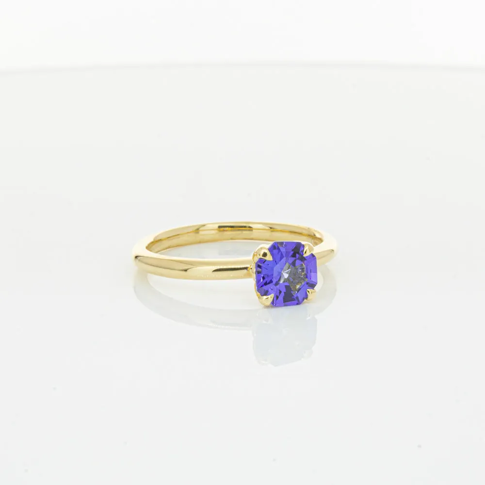 18ct Yellow Gold Tanzanite Mini Octavia Ring