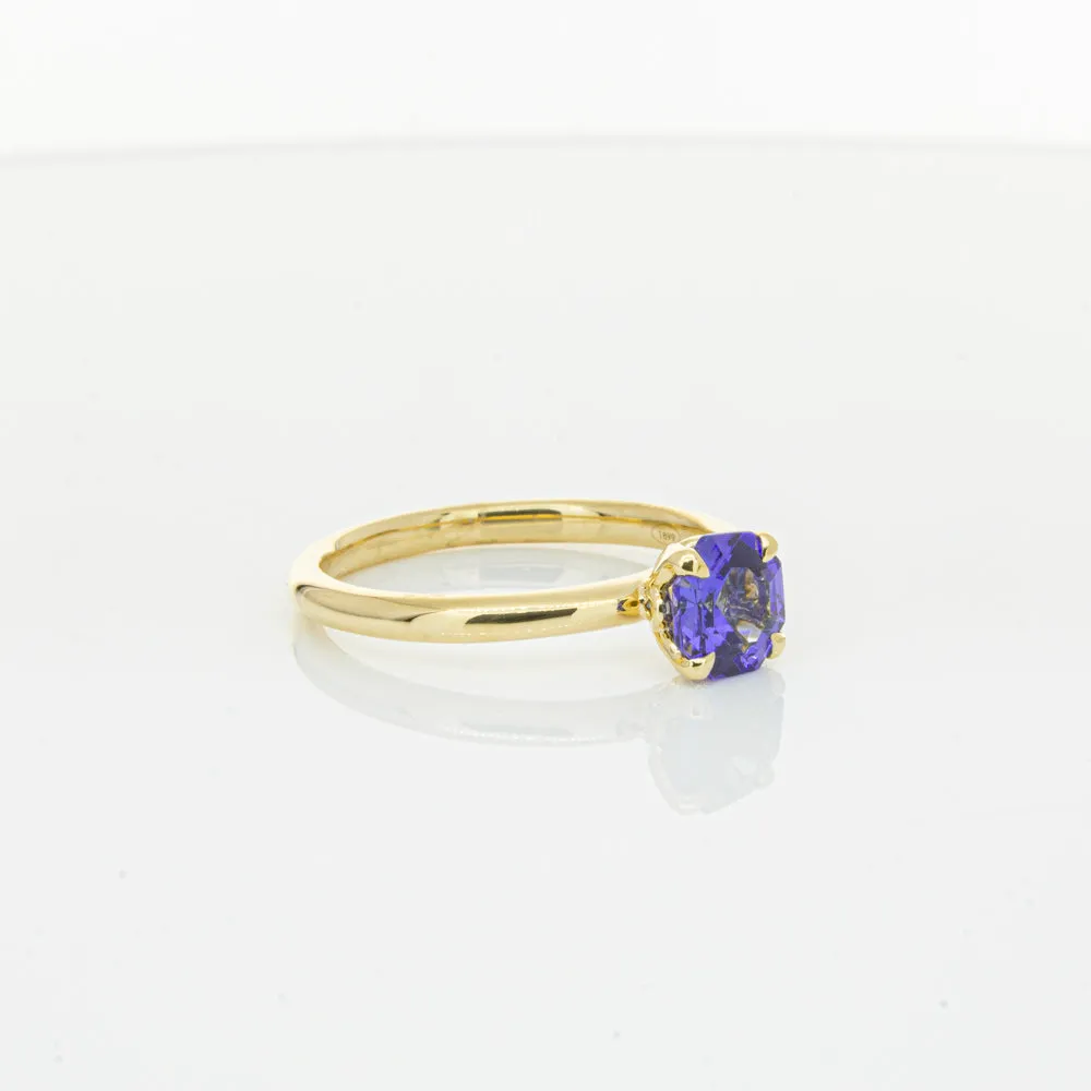 18ct Yellow Gold Tanzanite Mini Octavia Ring