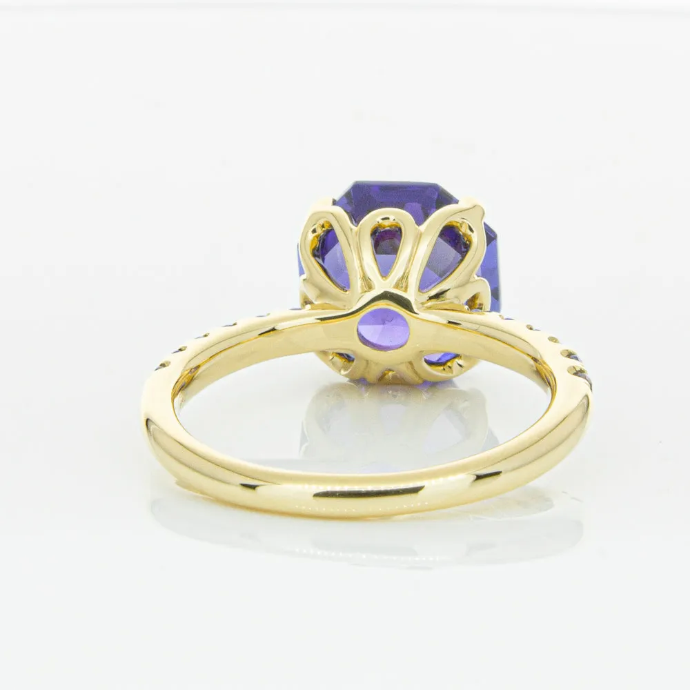 18ct Yellow Gold Tanzanite Octavus Ring