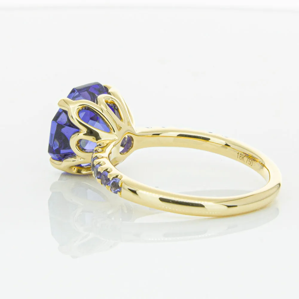 18ct Yellow Gold Tanzanite Octavus Ring
