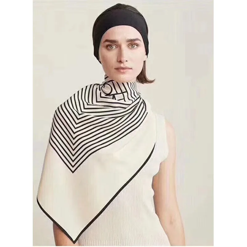 88*88 Nordic tot Savis mulberry silk scarf