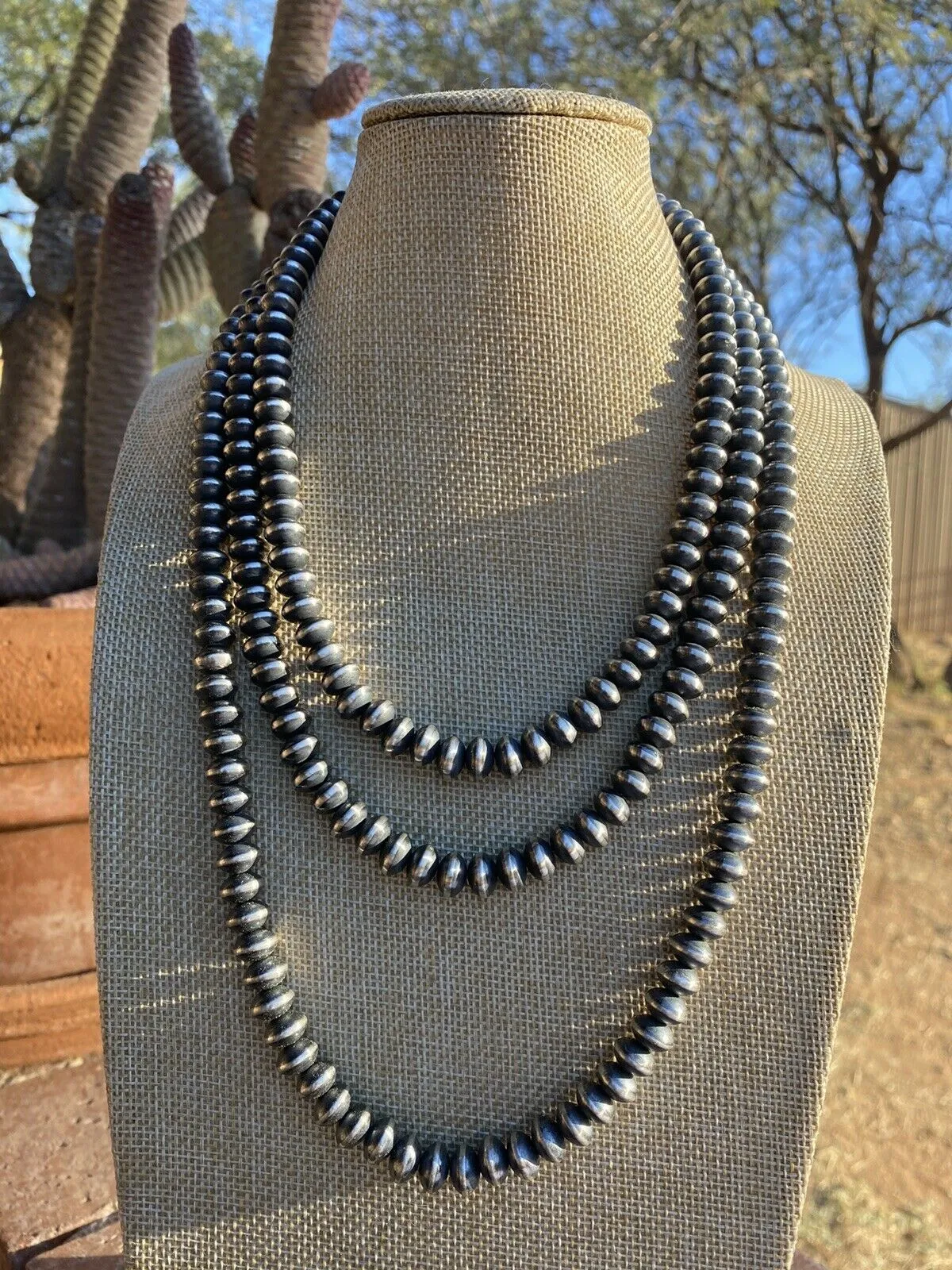9mm Navajo Saucer Beaded Necklace