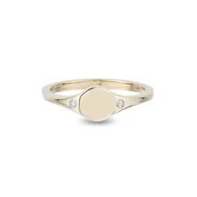 Adina - Small Disc Signet Ring Y14 size 4