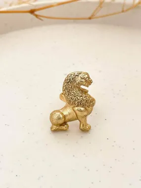 Antique Golden Lion Ring
