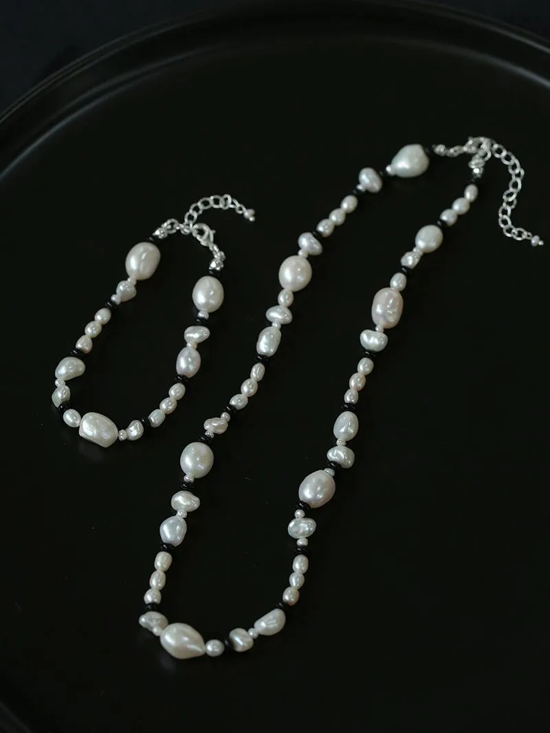 Baroque Pearl and Black Agate Beaded Bracelet