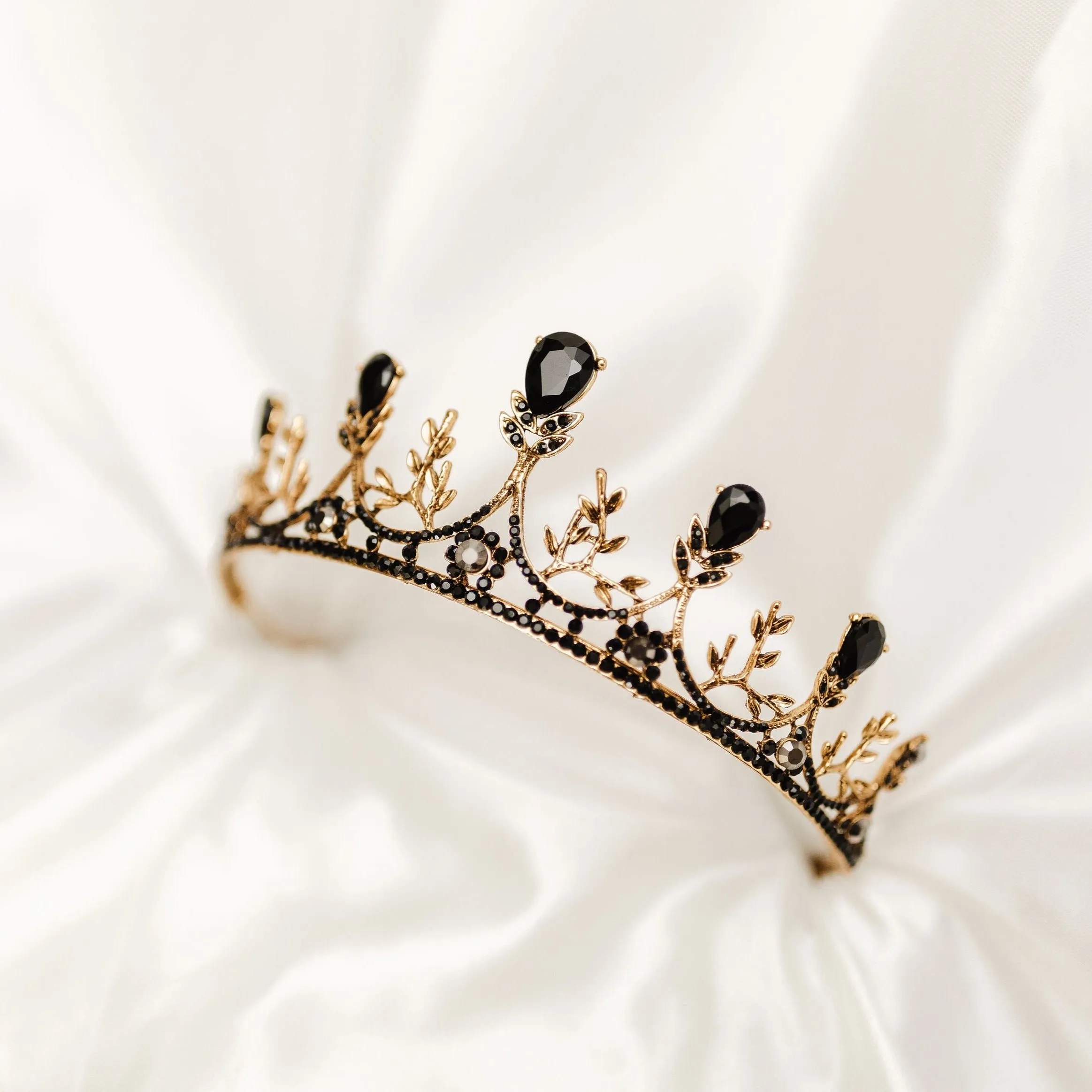 Bianca's Tiara in Black