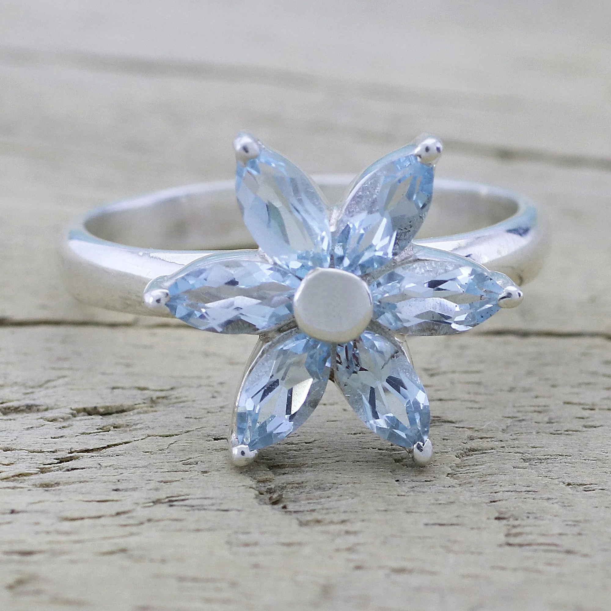 Blue Topaz and Sterling Silver Floral Ring from India - Sparkling Daisy | NOVICA