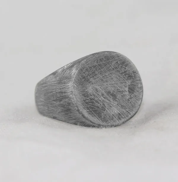 Bold Globe Ring | Date