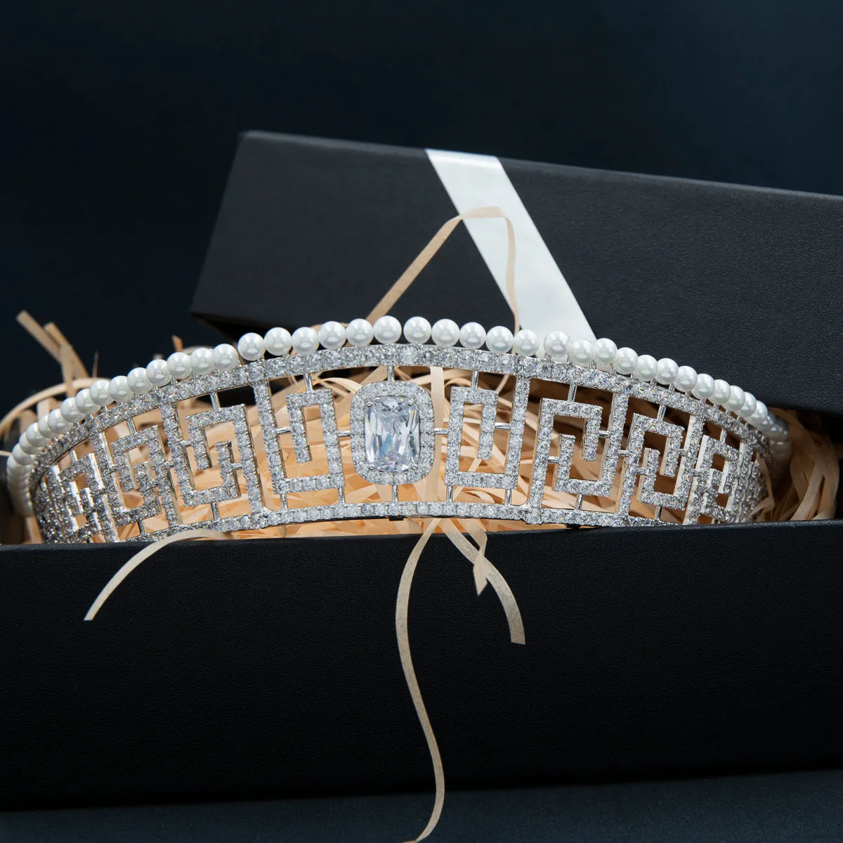 Cubic Zirconia Classic Tiara for Wedding,Pearls Crystal Tiaras Diadem for Bride CH10371