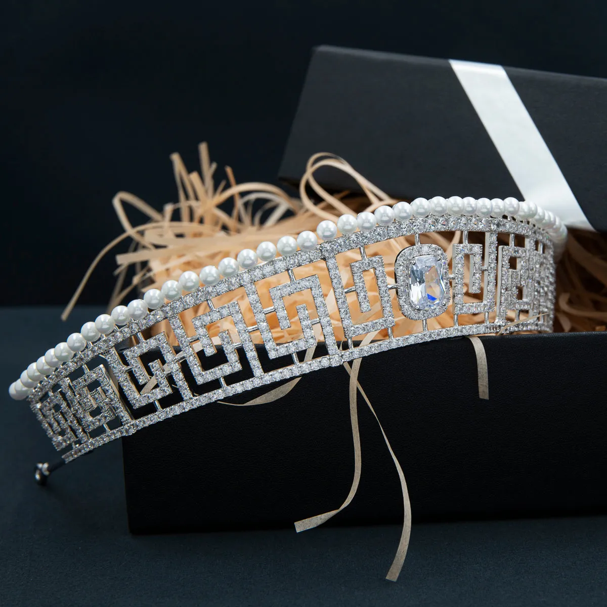 Cubic Zirconia Classic Tiara for Wedding,Pearls Crystal Tiaras Diadem for Bride CH10371
