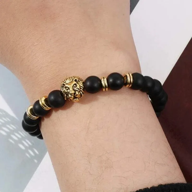 Elegant lion bracelet - symbol of strength