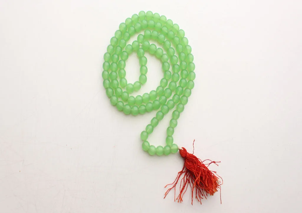 Elegant Mint Green Glass Beads Necklace
