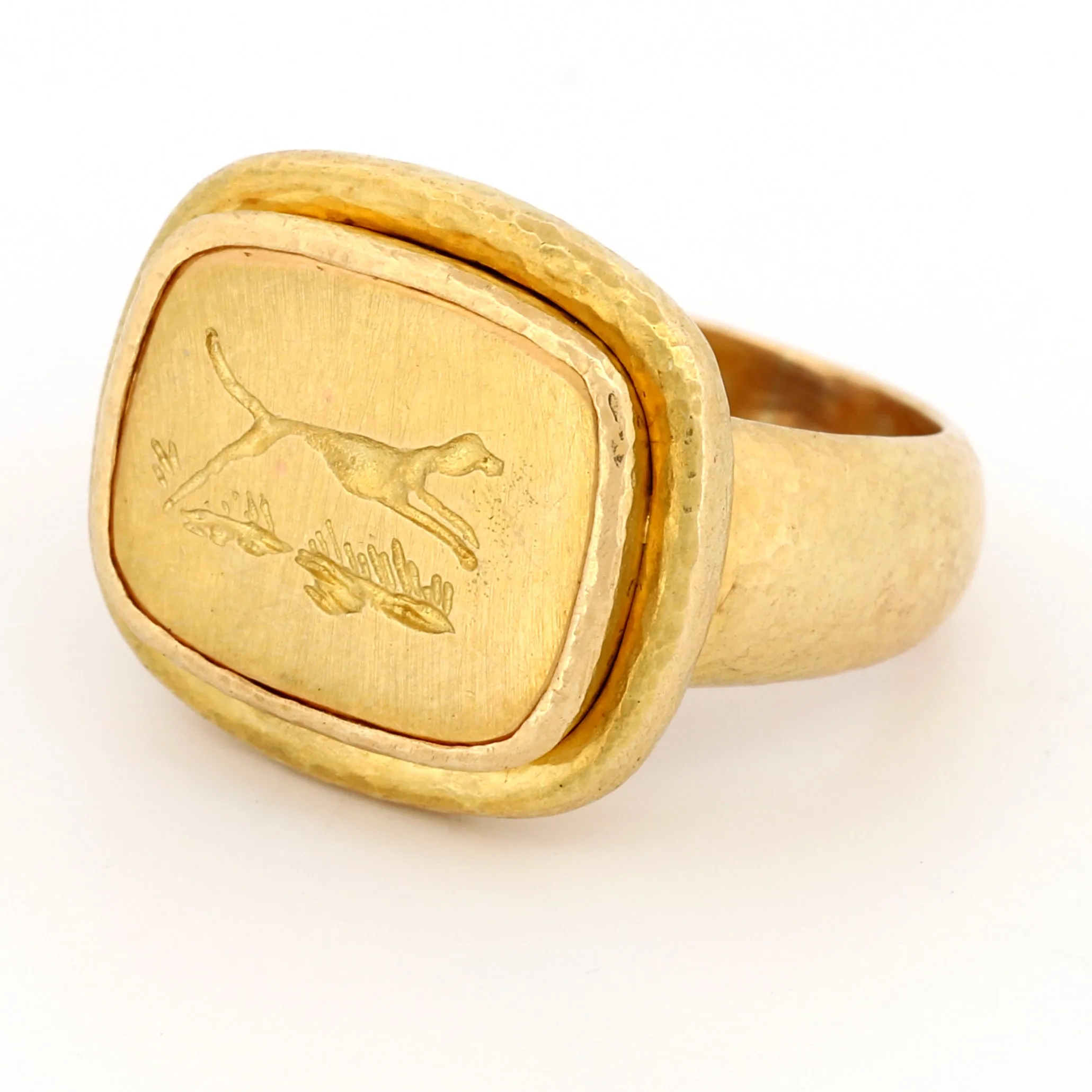 Elizabeth Locke 18k Gold Greyhound Signet Ring Hammered Texture
