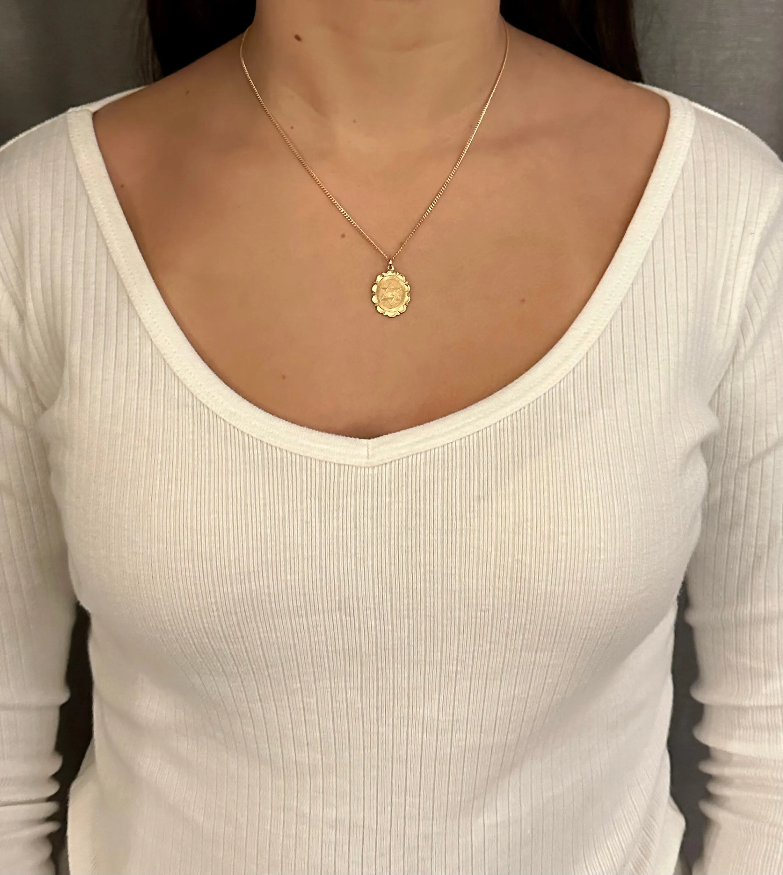 Fancy Star of David Oval Medallion Necklace - Gold