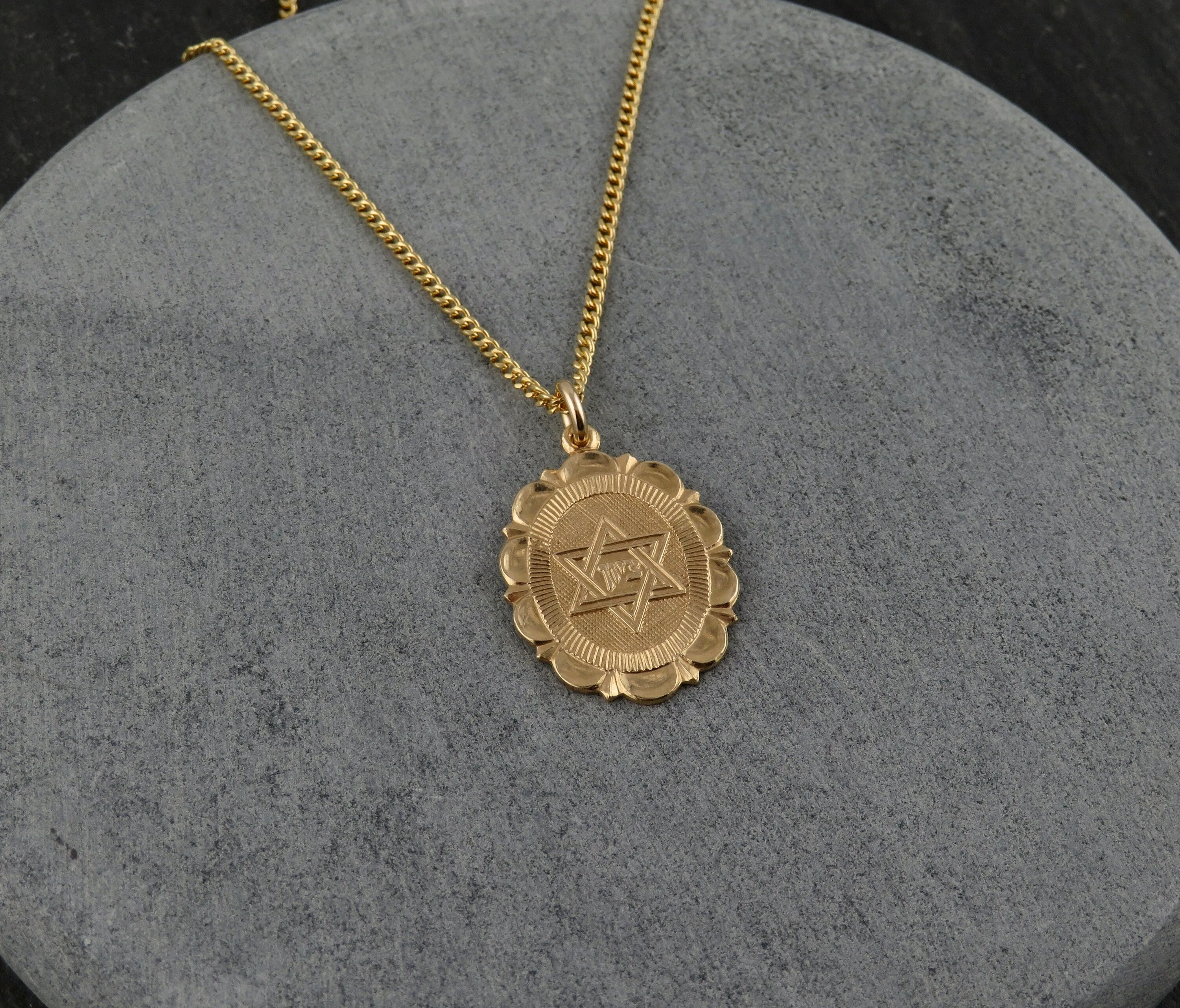 Fancy Star of David Oval Medallion Necklace - Gold