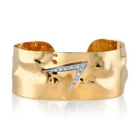 Hammered Diamond Opened-Cuff