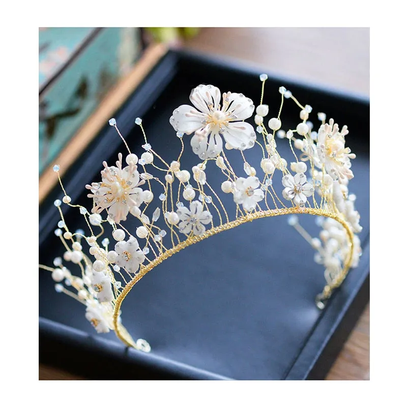 Jaunty Handmade Pearl Tiara