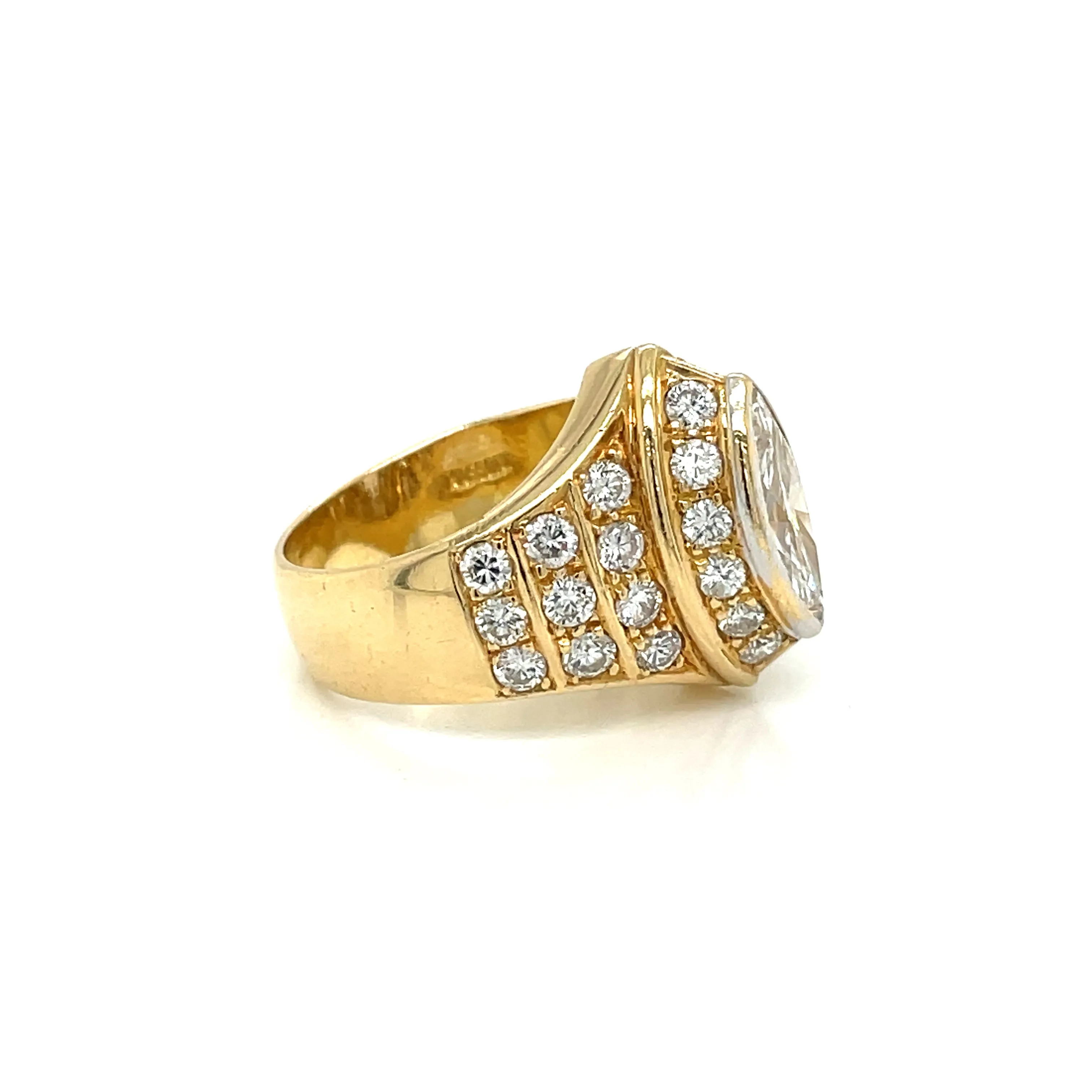 Massoni Rome Certified 1.92 Carat Marquise Diamond Bombe Cocktail Ring