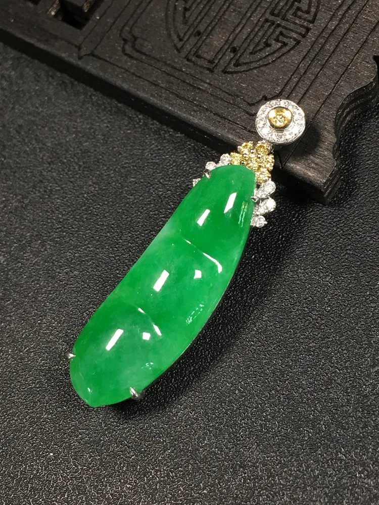 Natural Jade Pendant Jadeite Gold Pendant PT336
