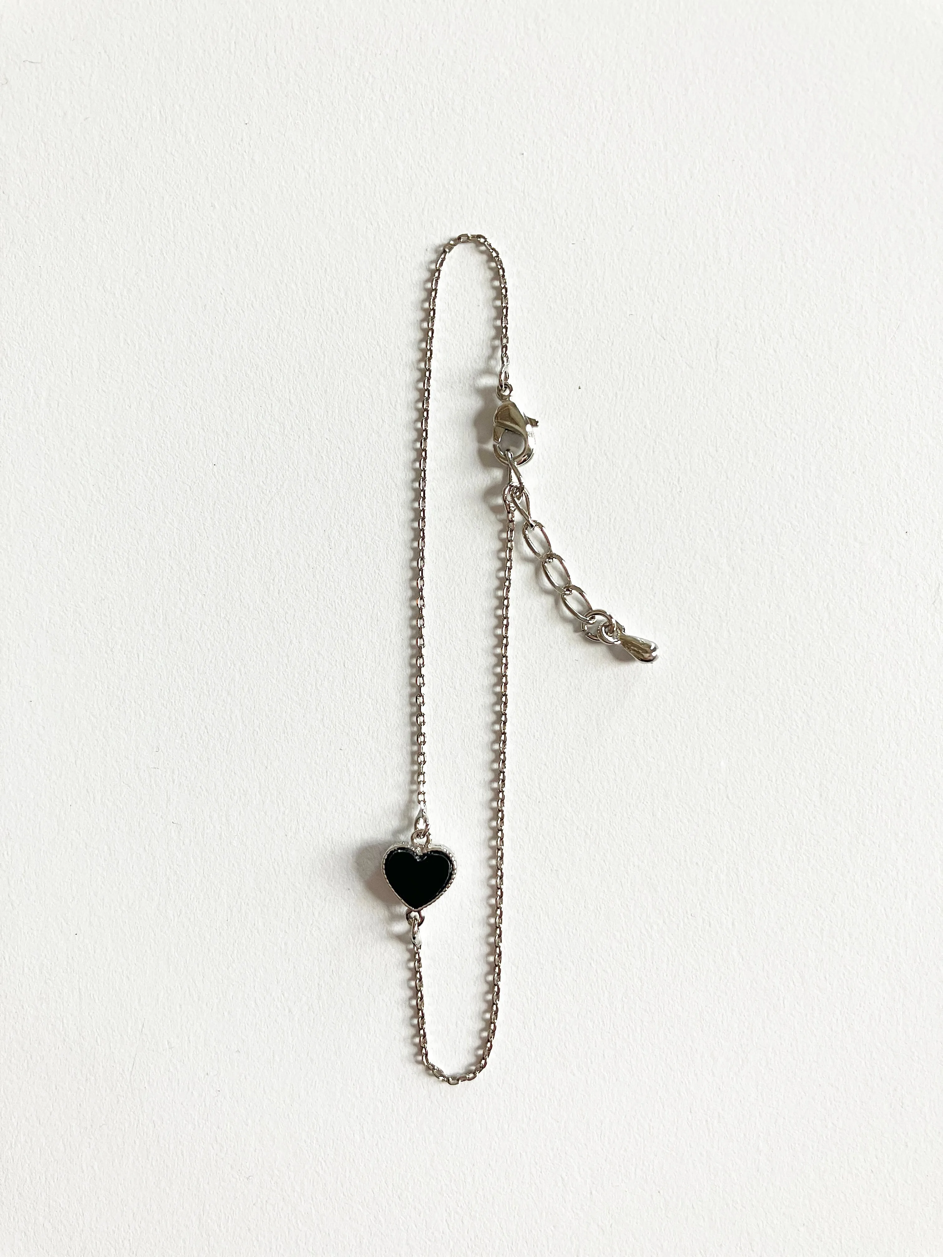Onyx Sweetheart Bracelet in Silver