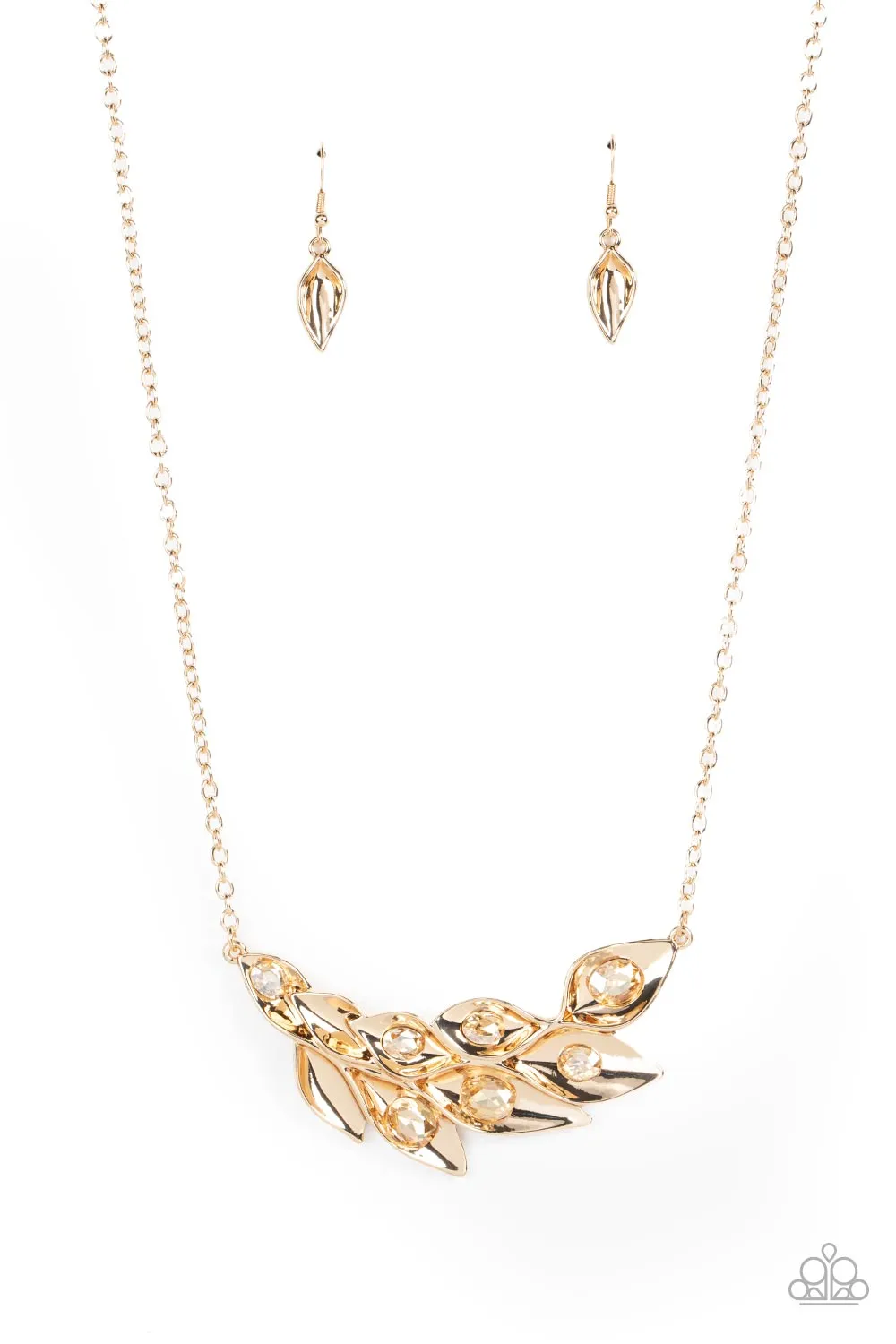 Paparazzi Enviable Elegance Necklace Gold