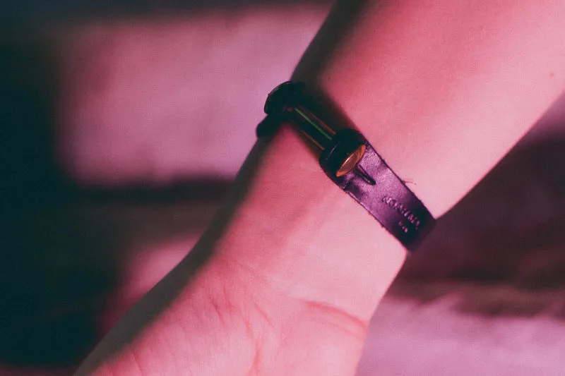 POST LINK CUFF