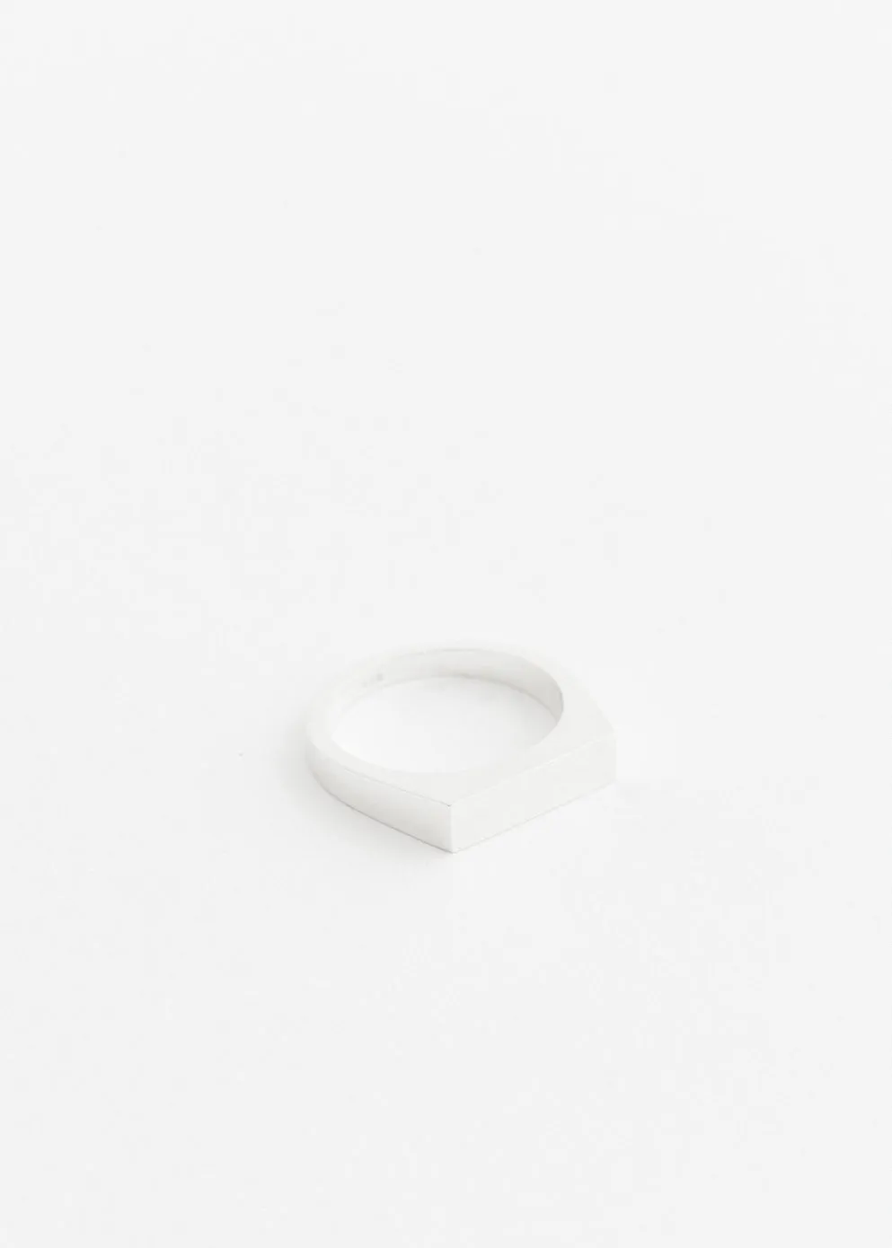 Signet Narrow Rectangle Ring