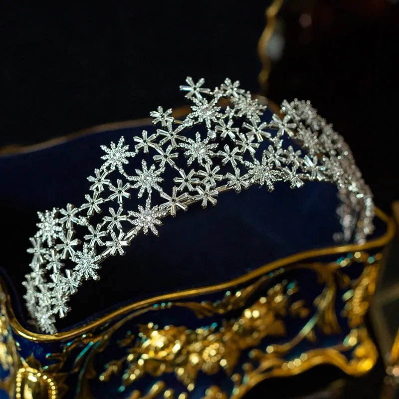 Splendid Snowflake Dream Diadem
