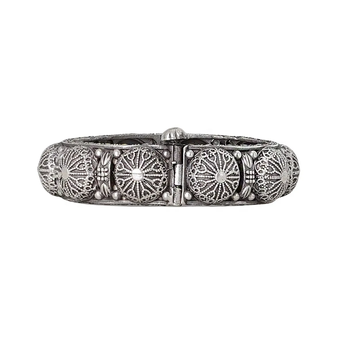 Teejh Dastur Stacked Bracelet Set