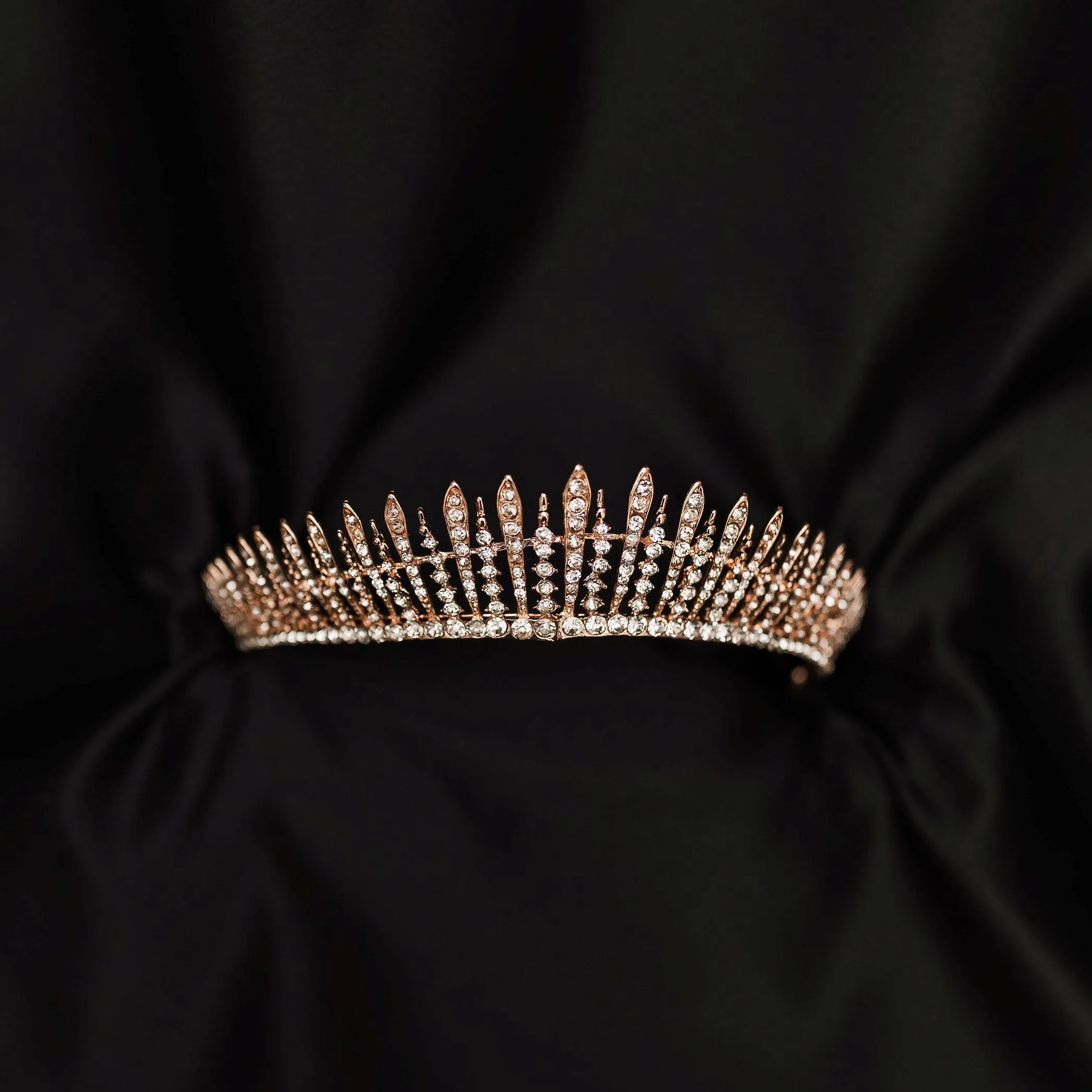 Theia’s Tiara in Rose Gold