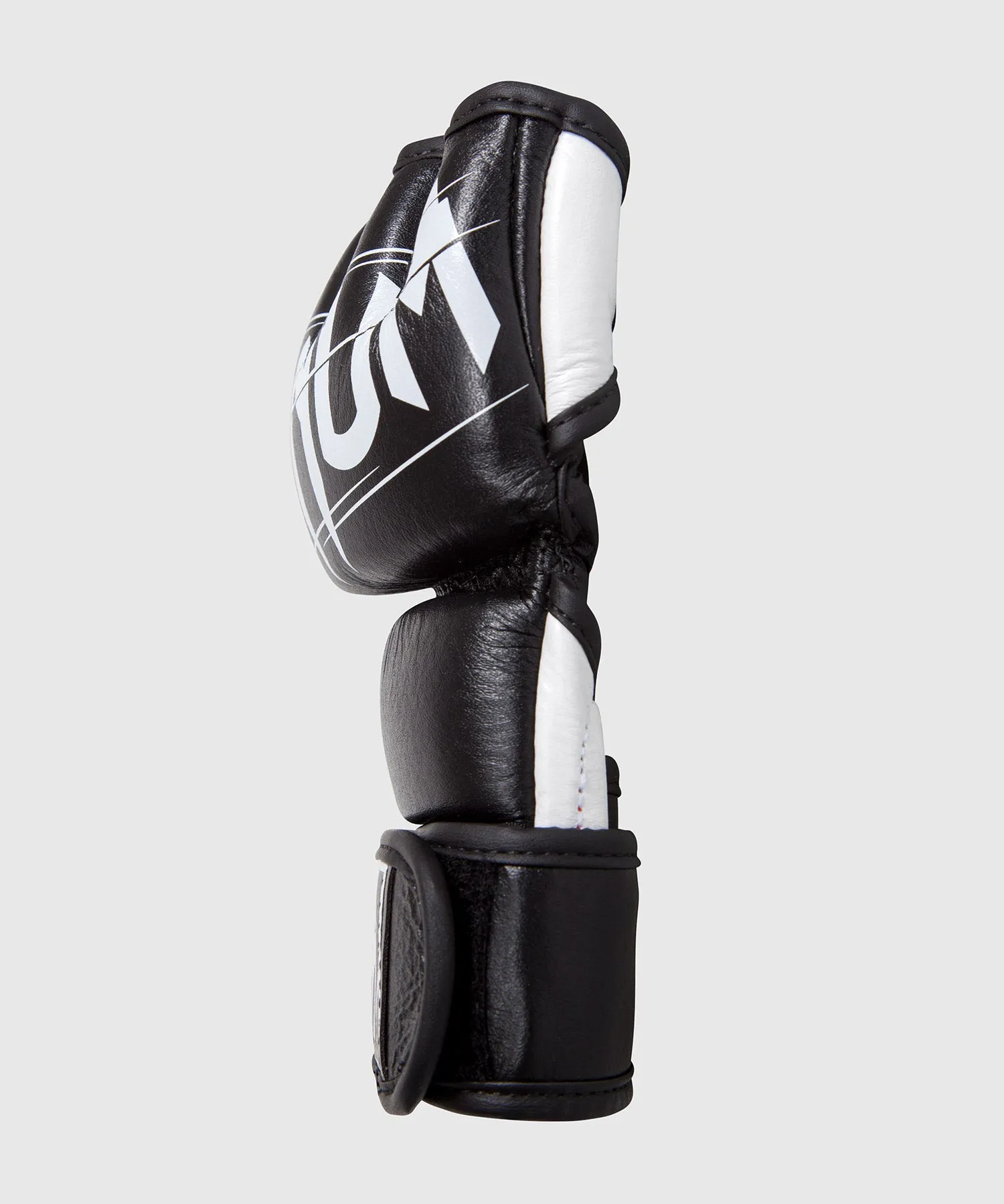 Venum Undisputed 2.0 MMA Gloves - Nappa Leather - Black
