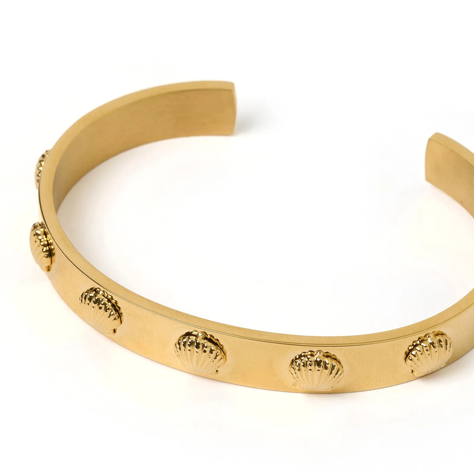 Venus Gold Cuff