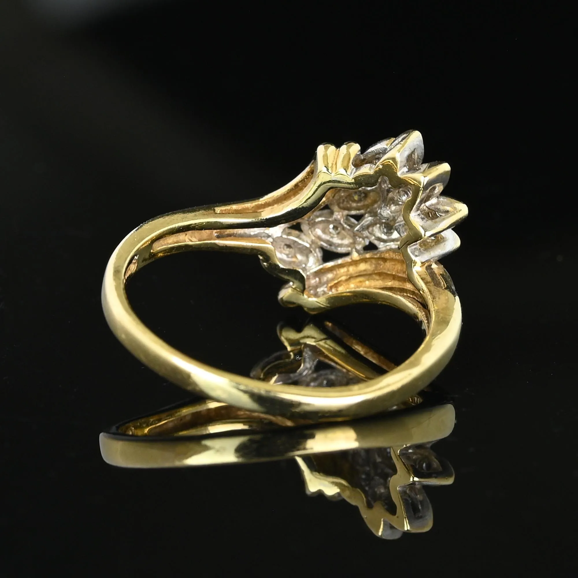 Vintage 10K Gold Bypass Diamond Leaf Ring