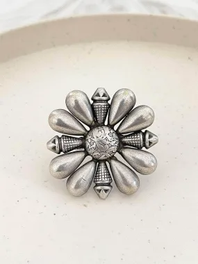 Vintage Antique Cupronickel Flower Ring