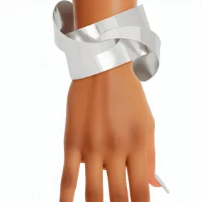 Women's Silver Cuff Bracelet: The Modern Accessory to Make a Statement