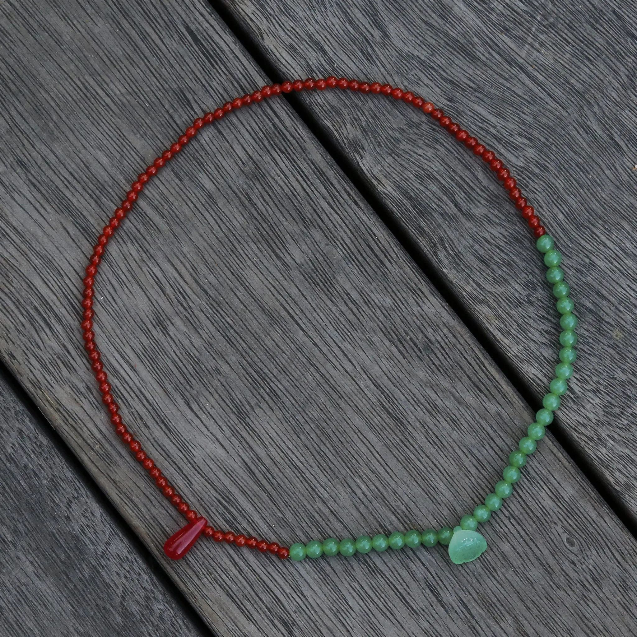 Yin Yang Red Onyx and Green Jade Beaded Bracelet, Gem Stone Meditation Bracelet